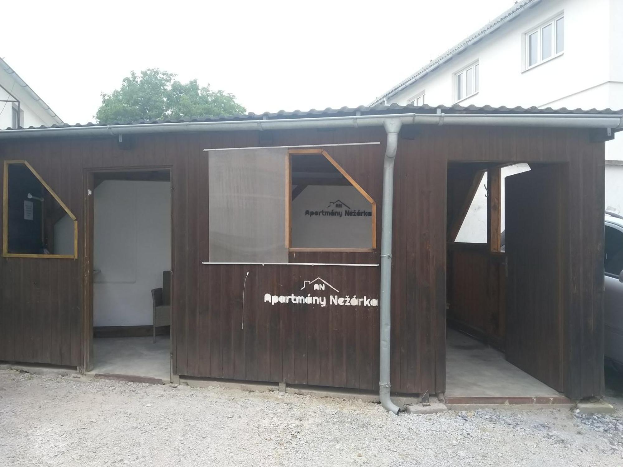 Apartment Nezarka A Privatni Wellness *